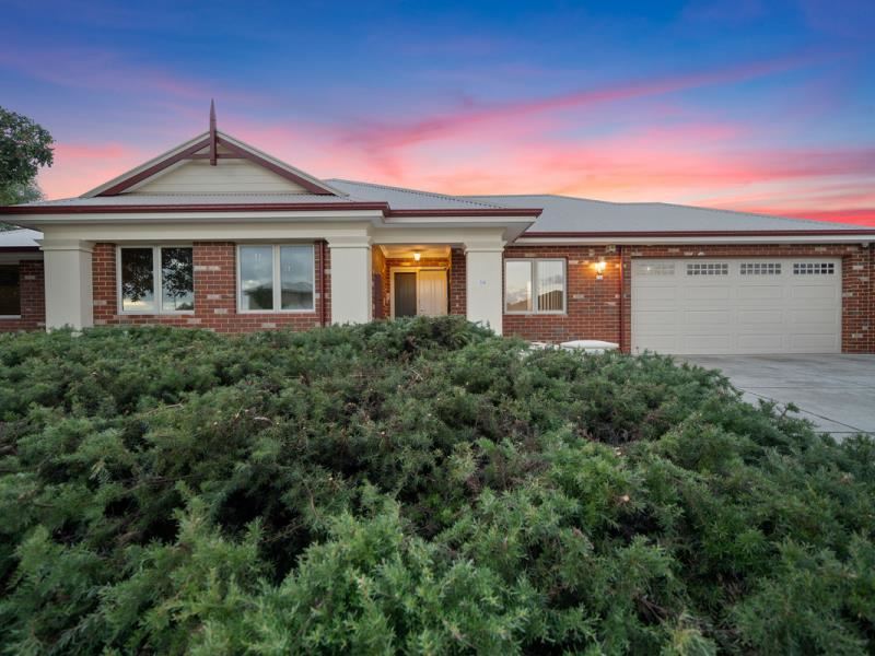 14 Greylock Meander, Madeley WA 6065