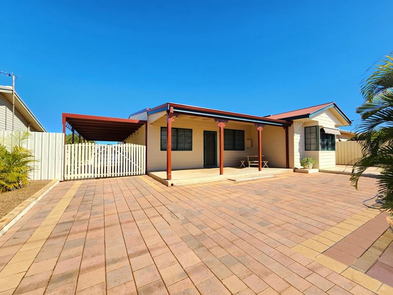 7 Dempster Road, Carnarvon WA 6701