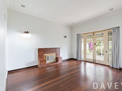 81 Paramatta Road, Doubleview WA 6018