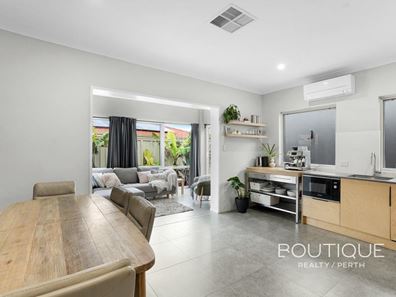 2B Brazier Rise, Padbury WA 6025