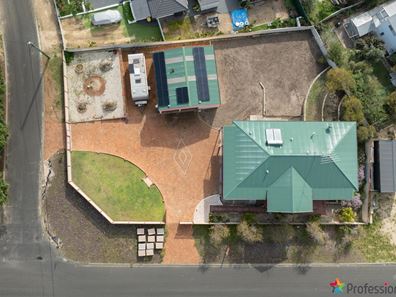 2 Beachcast Close, Preston Beach WA 6215