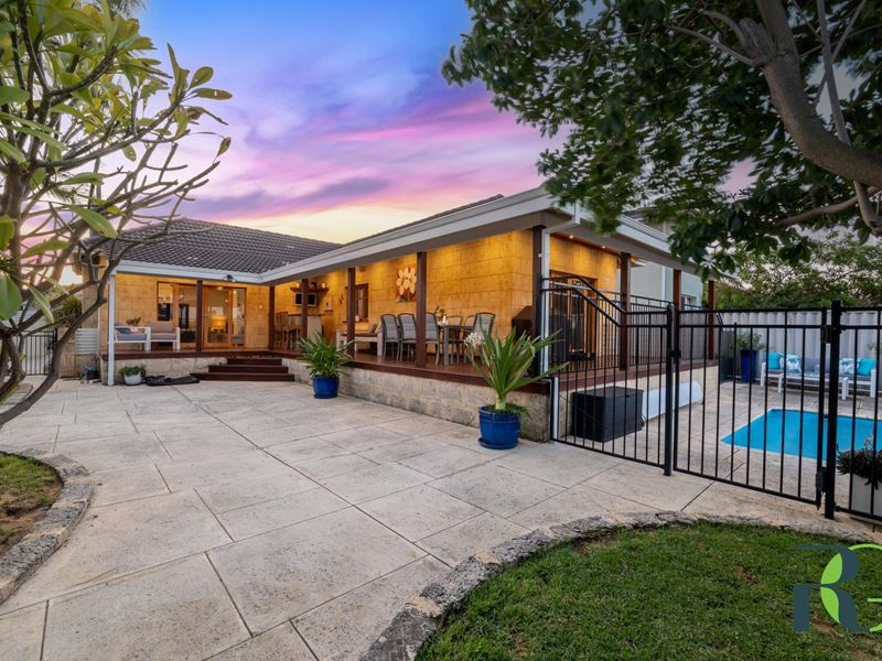 7 Lutey Road, Attadale