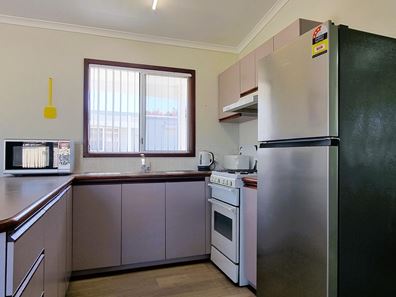 64/1 Williams  Way, Seabird WA 6042