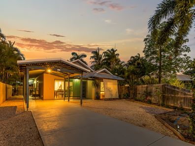 13B Hawkes Place, Cable Beach WA 6726