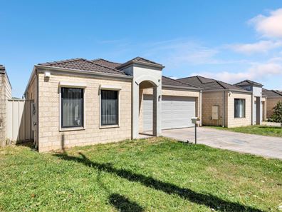 3/52 Fifth Road, Armadale WA 6112