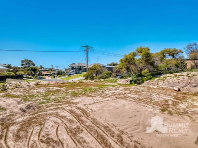 13 Ashton Road, Binningup WA 6233