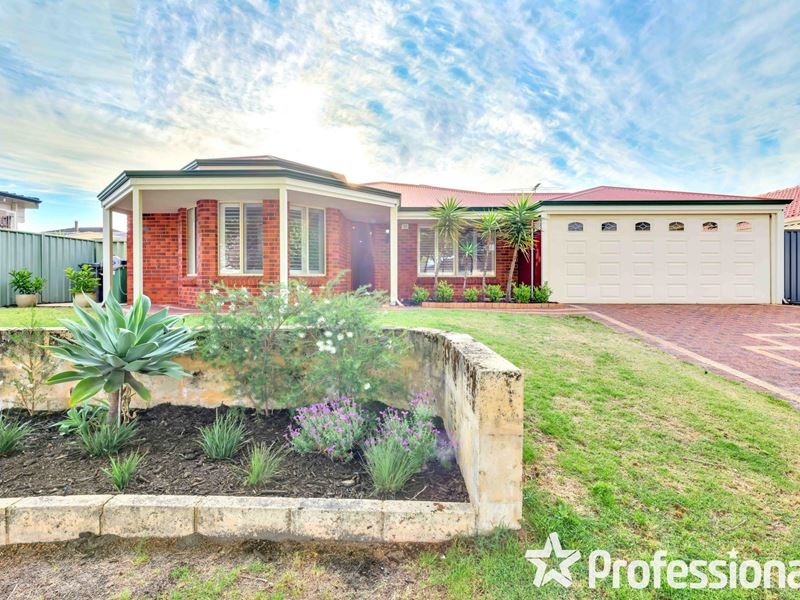 80 Towncentre Drive, Thornlie