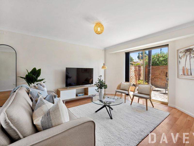12/87 Manning Street, Scarborough