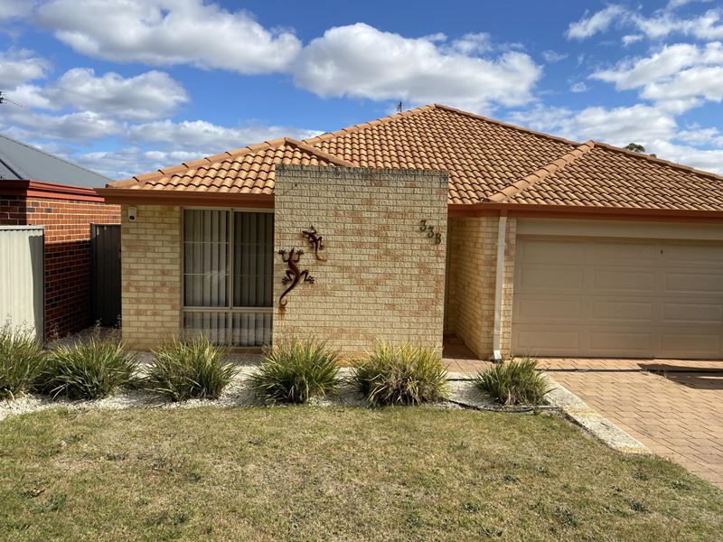 33B Logue Street, Waroona WA 6215