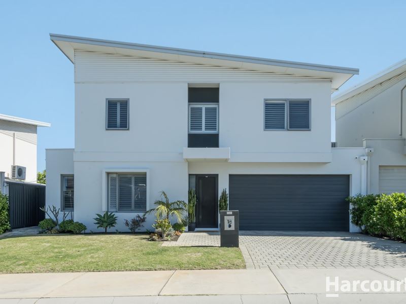 18 Laila Turn, Madeley WA 6065