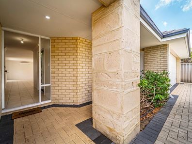 2,/9 Eiffel Crescent, Port Kennedy WA 6172