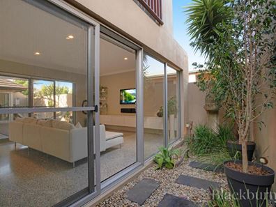 3/31 Troy Terrace, Daglish WA 6008