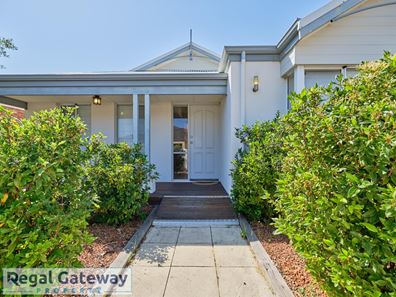 11 Essence Bend, Atwell WA 6164