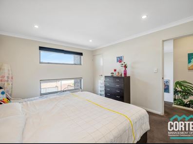 12/18  JACKSONIA PROMENADE, Success WA 6164