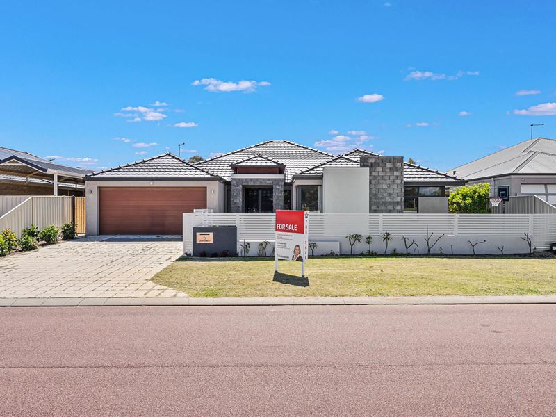 5 Jasper Way, Lakelands