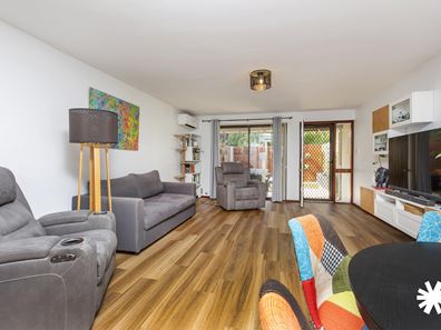 4/25 Eric Street, Como WA 6152