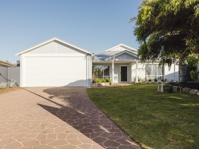 29 Woodleigh Gardens, Ballajura WA 6066