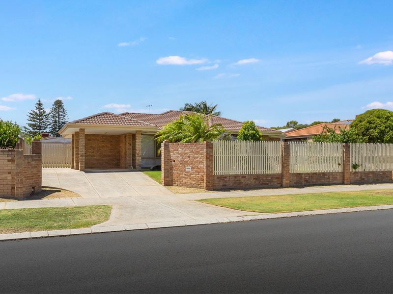 10 Woodbridge Drive, Cooloongup WA 6168