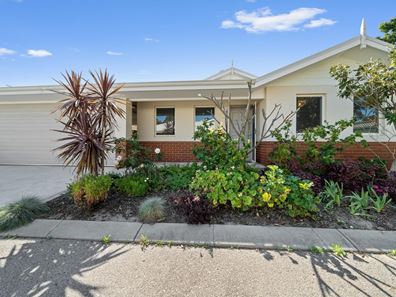 17/345 Hawtin Road, Forrestfield WA 6058