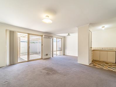 9/10 Merope Close, Rockingham WA 6168