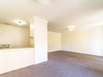 9/10 Merope Close, Rockingham WA 6168