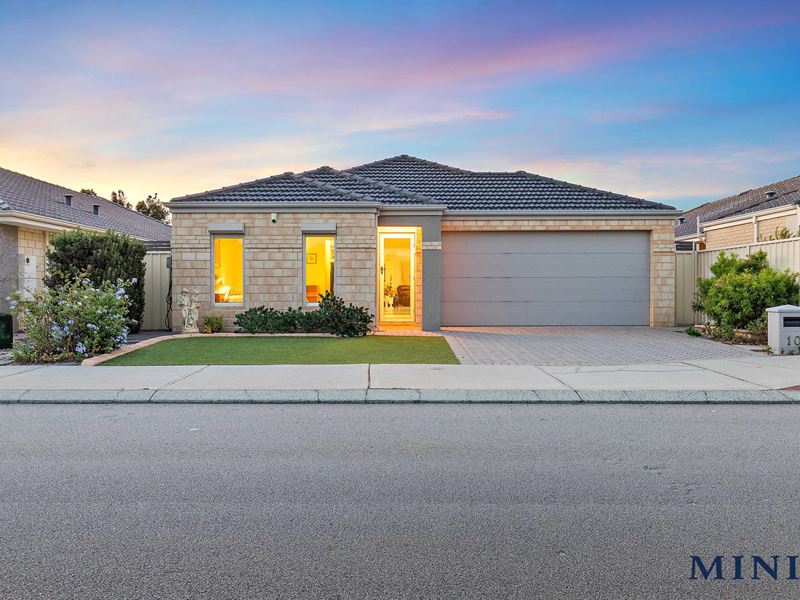 10 Middle Parkway, Canning Vale