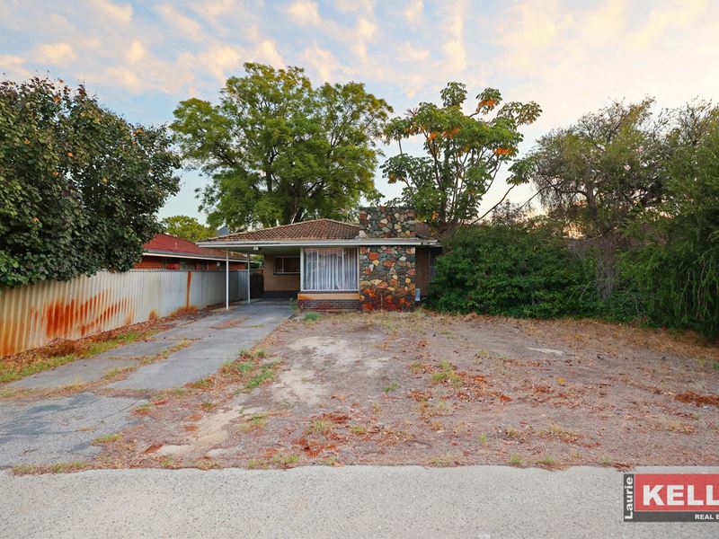 36 Pearl Road, Cloverdale WA 6105