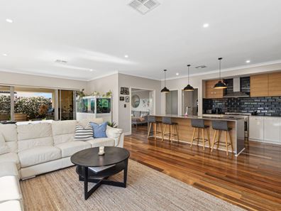 28 Blundell Street, Dayton WA 6055