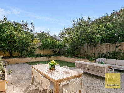 37 BRIGHTON STREET, Cottesloe WA 6011