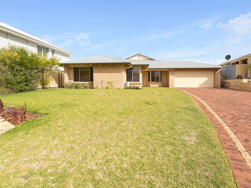 15 Seaside Gardens, Mullaloo WA 6027