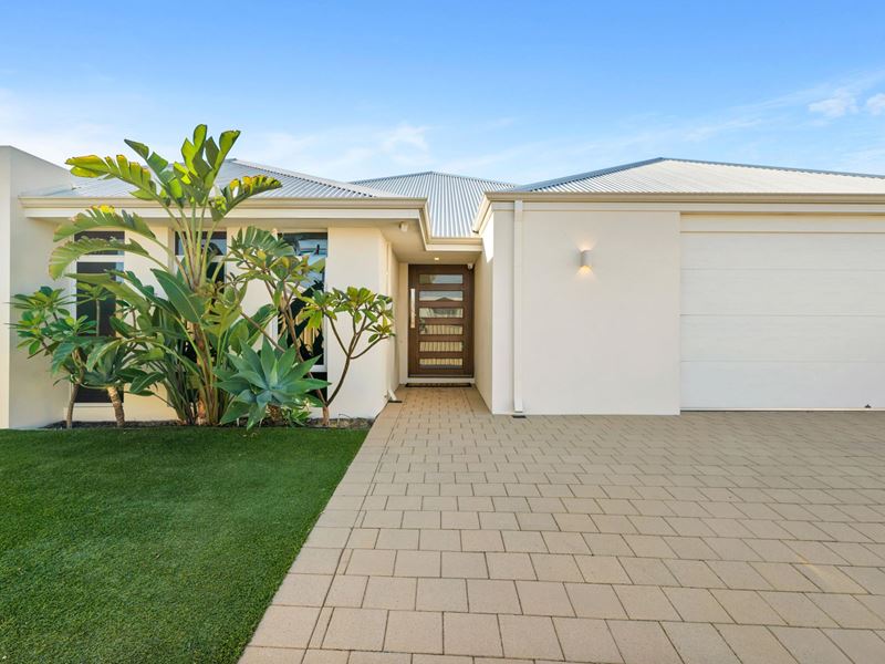 16 Cingalee Drive, Madora Bay WA 6210