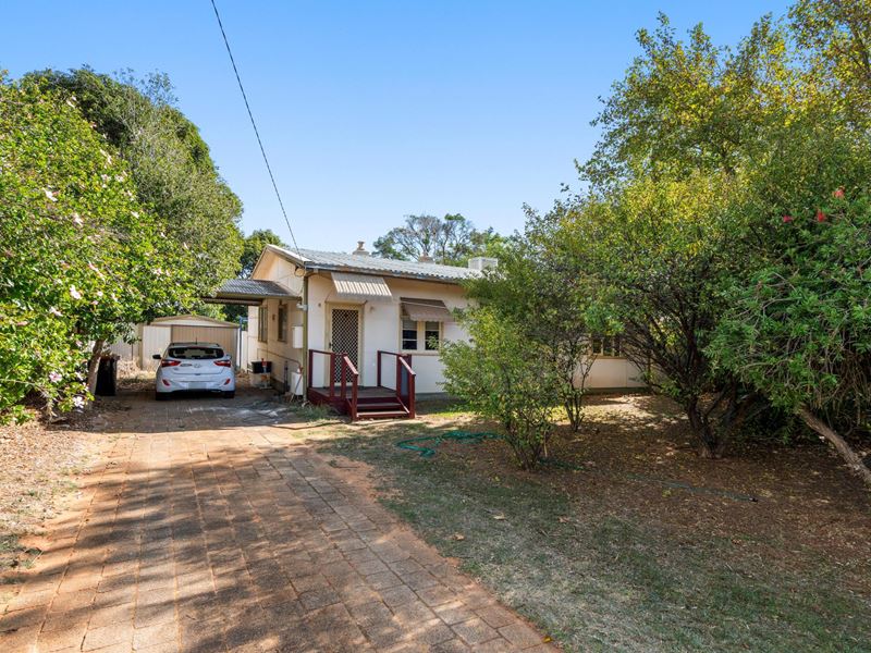 98 Owtram Road, Armadale WA 6112