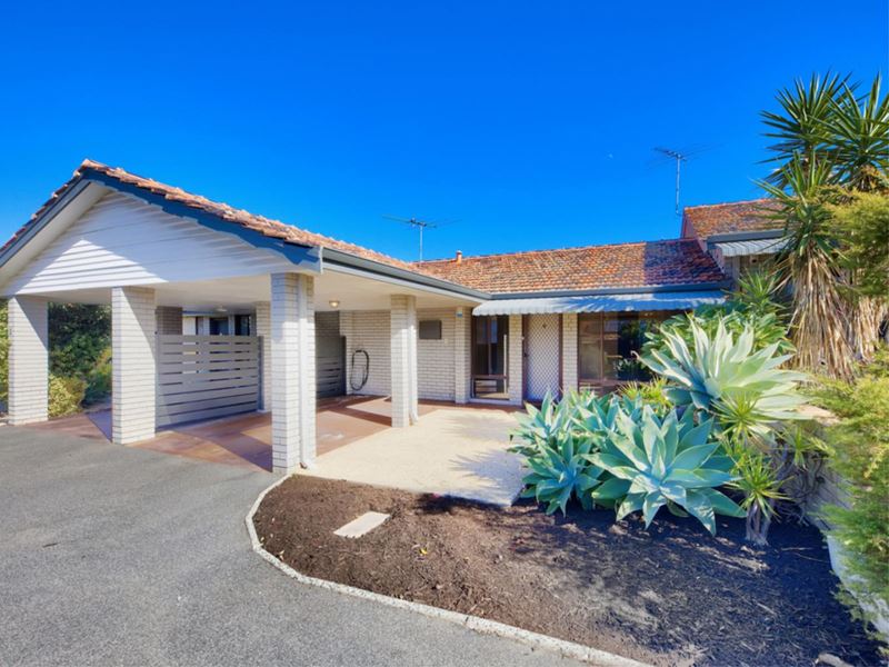 4/215 Royal Street, Yokine WA 6060