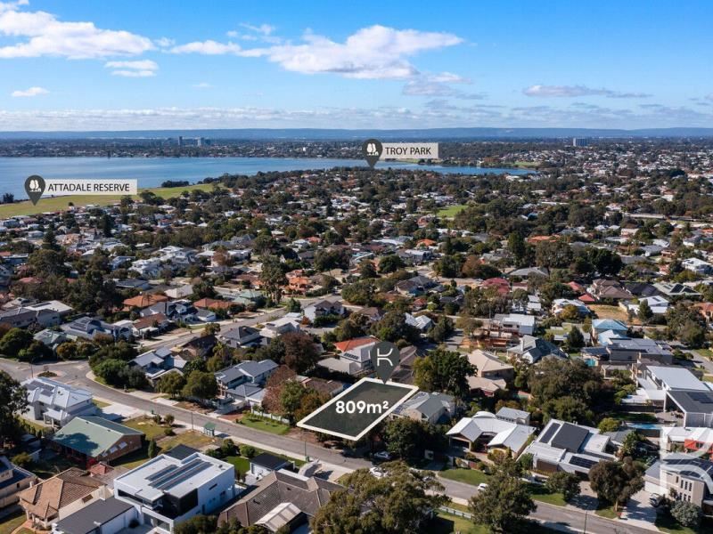 7 Roberts Road, Attadale WA 6156