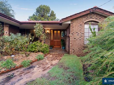 75 Snowball Road, Kalamunda WA 6076