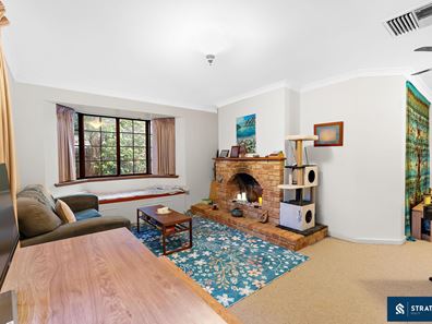 75 Snowball Road, Kalamunda WA 6076