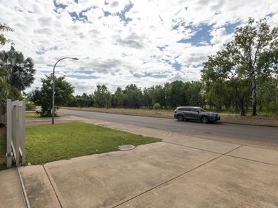 14 Gardenia Drive, Kununurra WA 6743