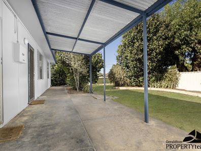 259 Second Street, Wonthella WA 6530