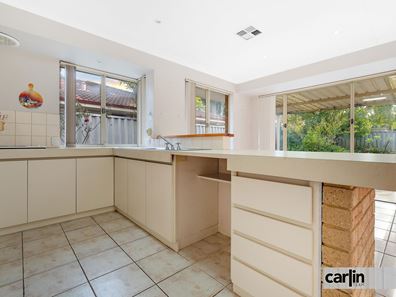 53 Lydiard Retreat, Canning Vale WA 6155
