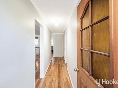 5A Hume Road, Thornlie WA 6108