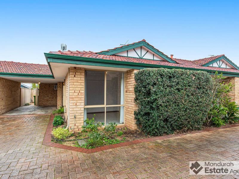 6/78-80 Oakmont Avenue, Meadow Springs