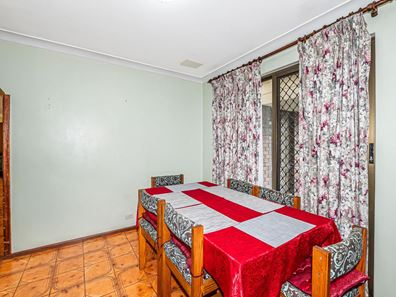 35 Whaleback Avenue, Parkwood WA 6147