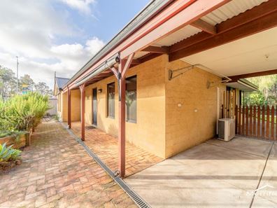 202 Lower King Road, Bayonet Head WA 6330