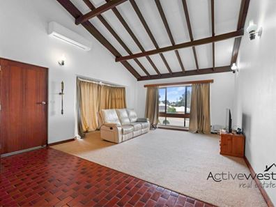 10 Patio Place, Geraldton WA 6530