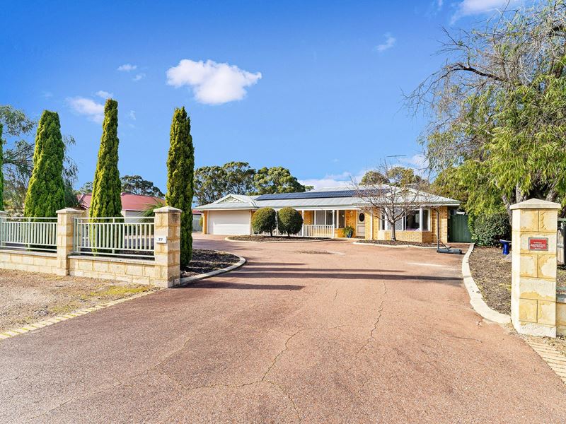37 Branchfield Way, Falcon