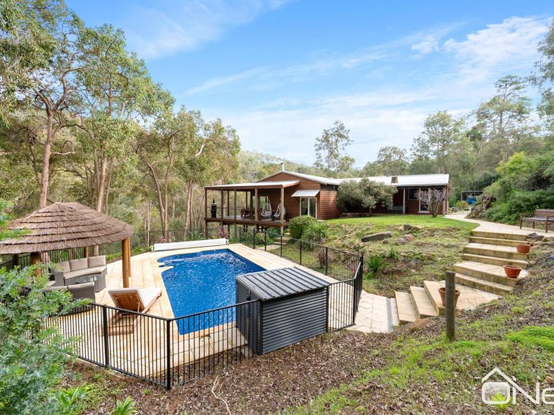 88 Urch Road, Roleystone WA 6111