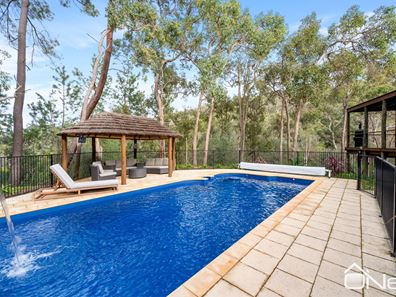 88 Urch Road, Roleystone WA 6111