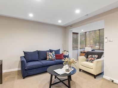 5/68 Broadway, Crawley WA 6009