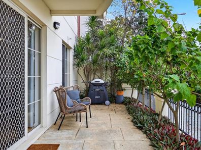 1/34 Kensington Street, East Perth WA 6004