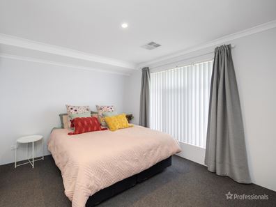 11 Tremblant Drive, Brabham WA 6055